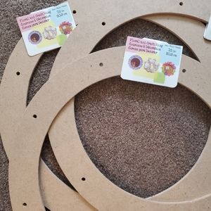 Set of 3 Wood Floral and Craft Rings